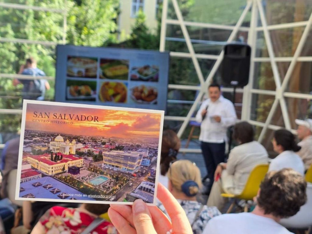 El Salvador presentó su oferta turística y cultural durante el Festival de América Latina y el Caribe, celebrado en Moscú, Rusia.