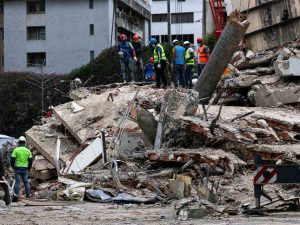 venezuela-terremoto-rescate-rescatistas-el-salvador