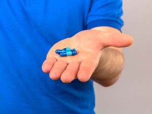 Especialistas advierten que la viagra no provoca una erección automática y su uso debe estar supervisado por un médico.