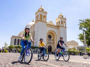 MITUR proyecta 2.8 millones de visitas a parques y sitios turísticos durante vacaciones agostinas