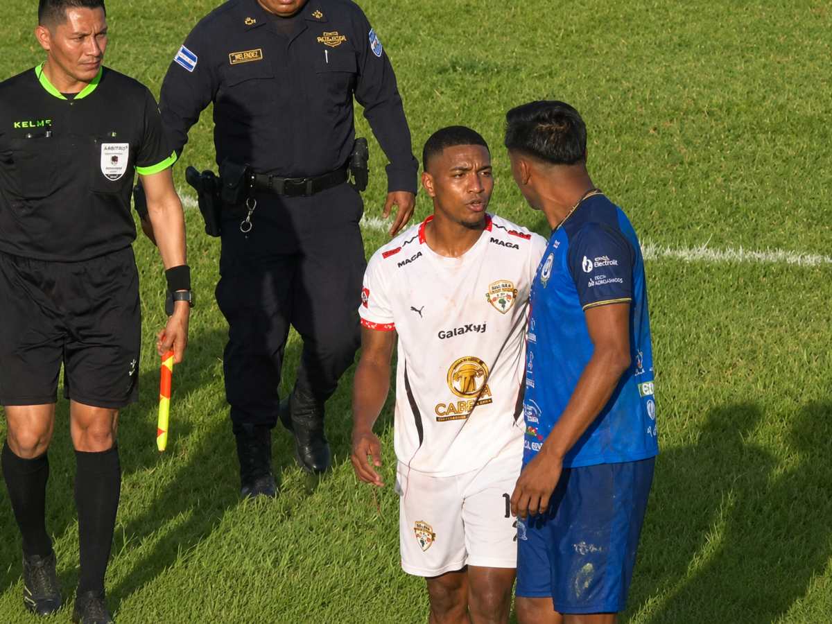 Atlético Balboa denuncia expresiones racistas contra Ronaldo Royero tras partido San Francisco