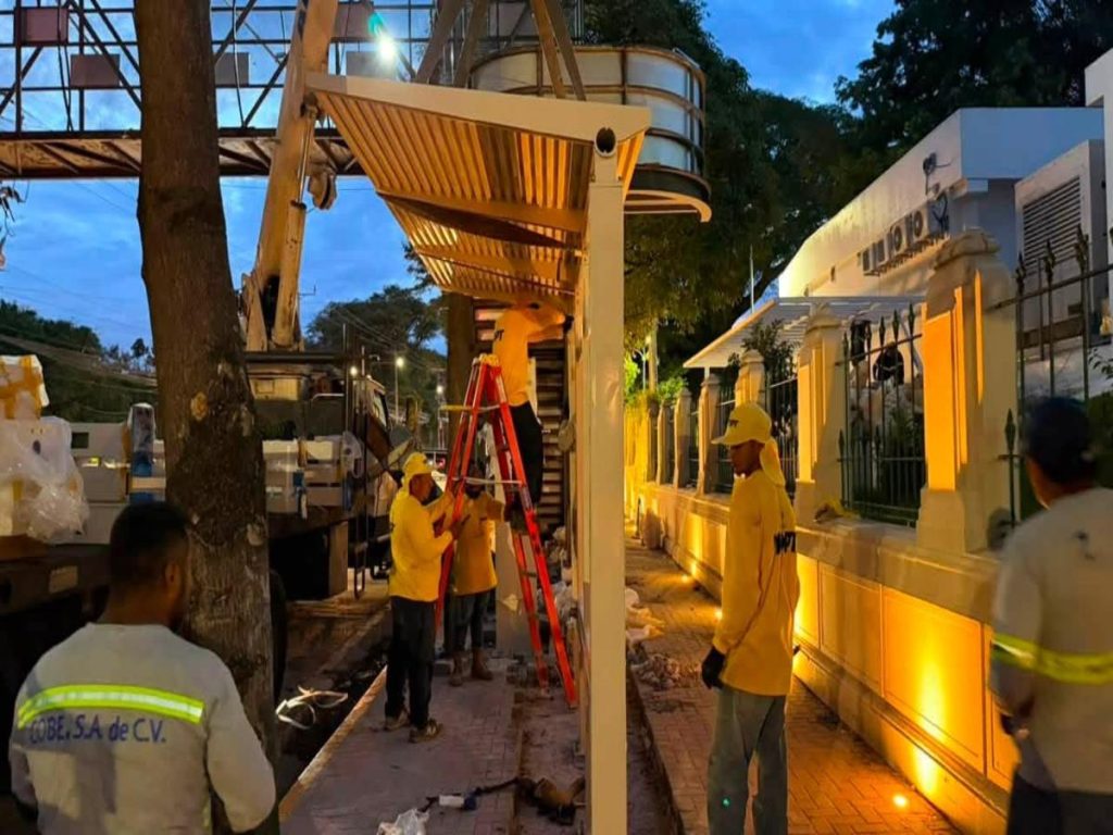 Construcción-paradas-buses