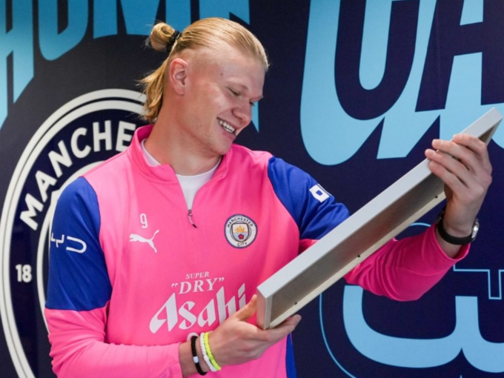 Erling Haaland suma cuatro récords Guinness