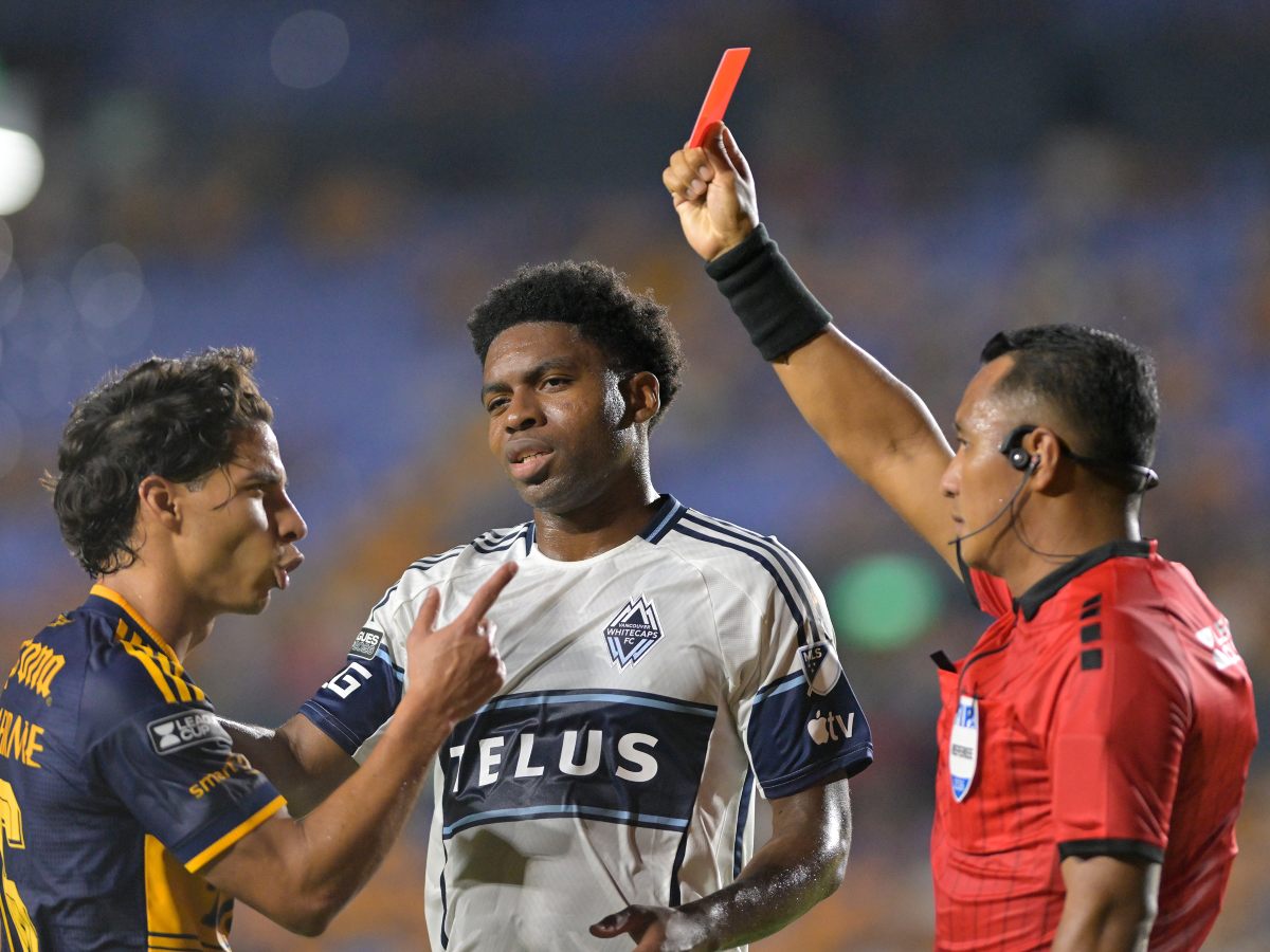 Iván Barton expulsa a dos jugadores de Tigres en Leagues Cup