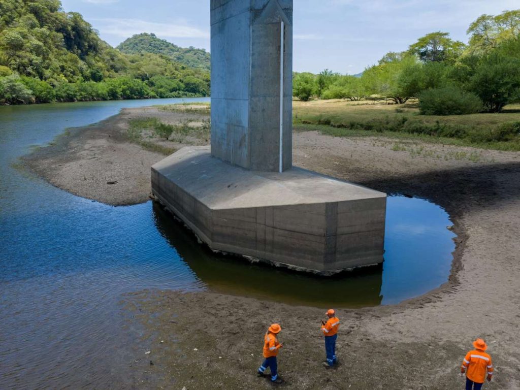 MOPT-puente