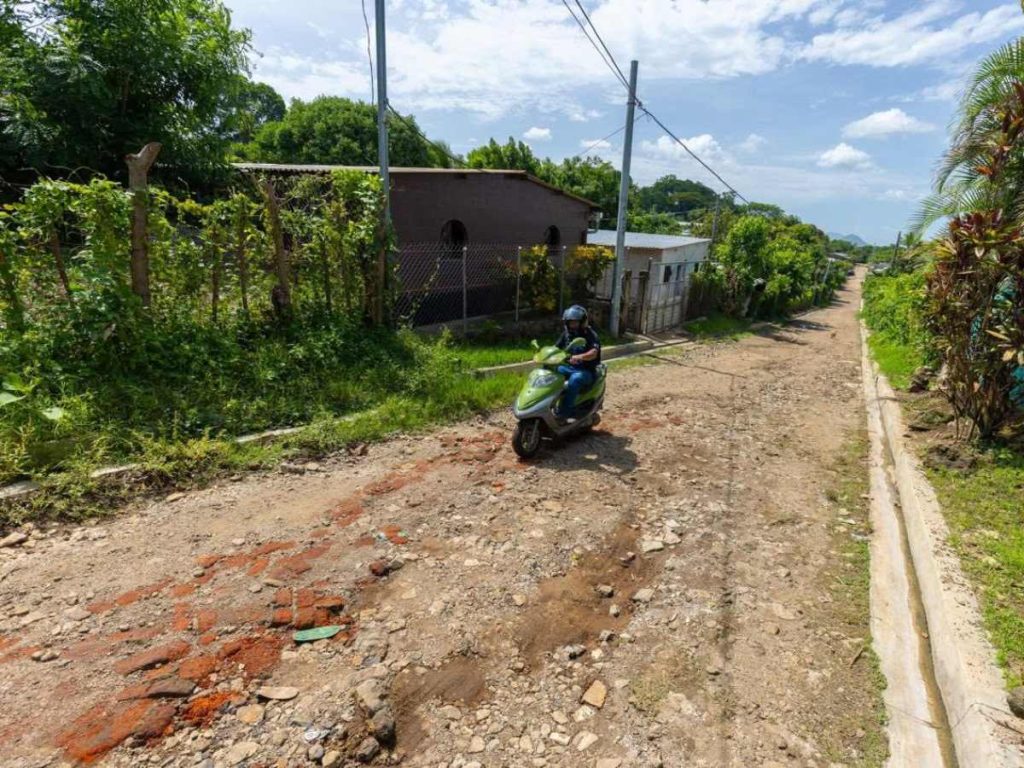 La intervención busca mejorar la movilidad local y la conexión con Chalchuapa. Foto: DOM