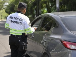 VMT-carro-multa-transito