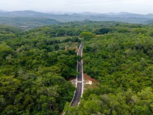 La DOM reporta 18 mejoramientos viales en calles rurales de La Unión Sur, que en conjunto suman más de 70 kilómetros.