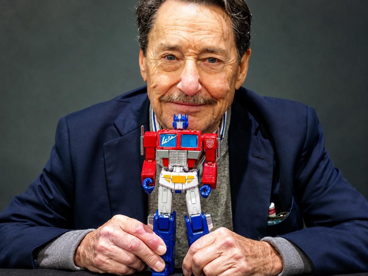 actor de voz canadiense, Peter Cullen, falleció