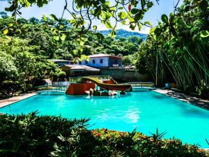 El parque recreativo está ubicado en Chalatenango Centro, a 78 kilómetros de San Salvador.