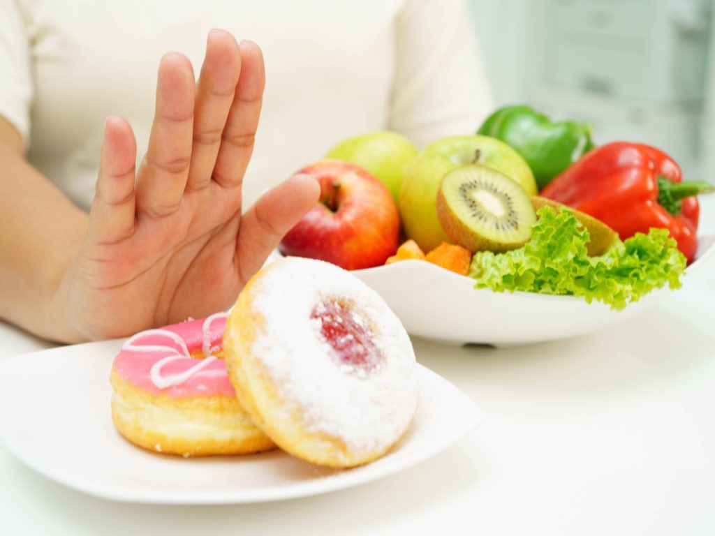 Una alimentación equilibrada y la actividad física regular pueden ayudar a reducir el riesgo de desarrollar diabetes tipo 2.