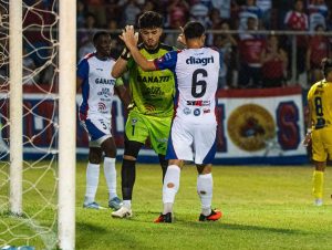cancha campo juego grama cesped analisis sergio torres firpo usulutan robbie ruud 02