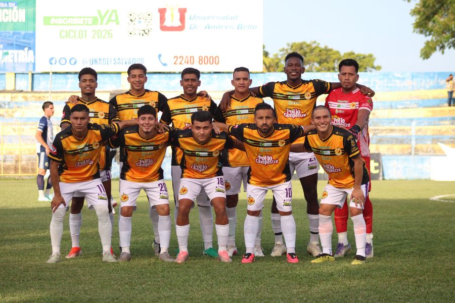 carlos bogota club deportivo platense goles delantero tempranero rapido robbie ruud 02