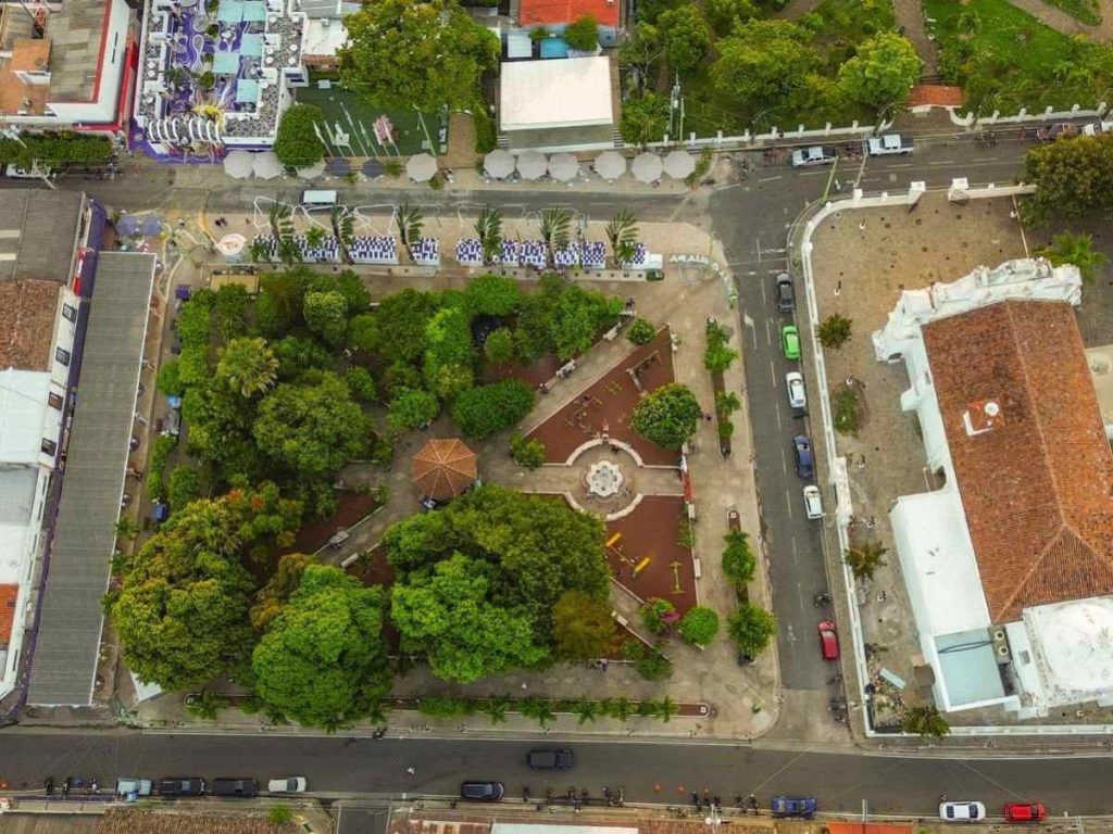 La renovación vial comprende casi tres kilómetros y cerca de 30 cuadras en el centro de Chalchuapa.