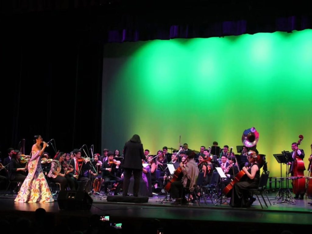 “Ecos de México” llegará gratis al Teatro Presidente el 3 de septiembre, a las 7:30 p. m., con la participación de la cantante mexicana Rosy Arango y la Orquesta Filarmónica de El Salvador.