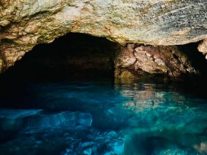Cueva Andá Mirá combina piscinas de agua cristalina, grutas y una cueva natural en Jalpatagua, Jutiapa.