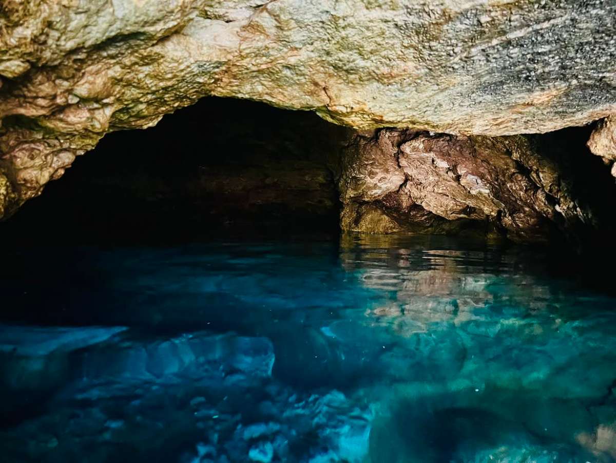 Cueva Andá Mirá combina piscinas de agua cristalina, grutas y una cueva natural en Jalpatagua, Jutiapa.
