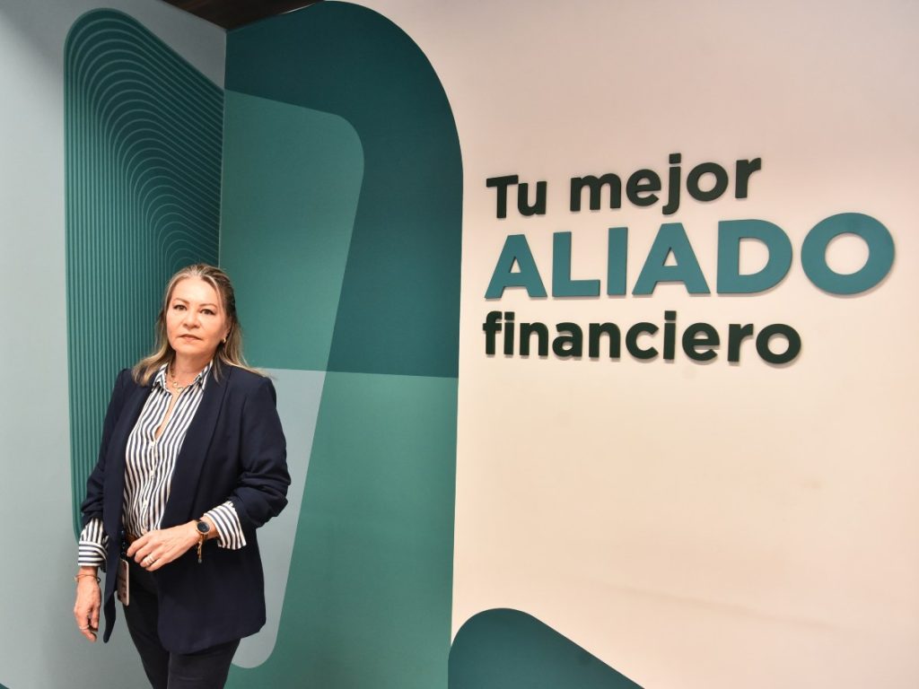 Los ganadores de Ahorro Regalón Futbolero fueron reconocidos por Credicomer tras participar en la promoción enfocada en incentivar el hábito del ahorro.