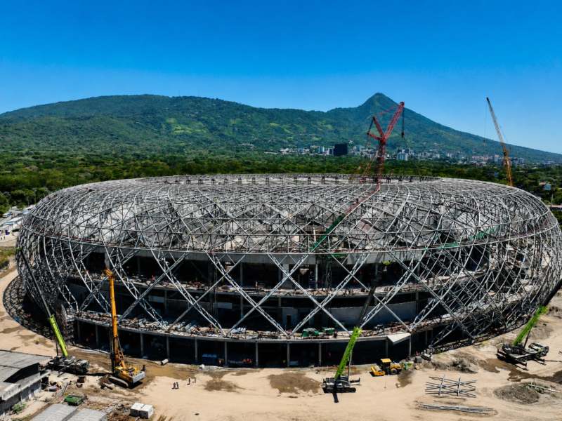 Así avanza la construcción del nuevo Estadio Nacional de El Salvador, que tendrá capacidad para 50,000 espectadores. Foto/ Cortesía