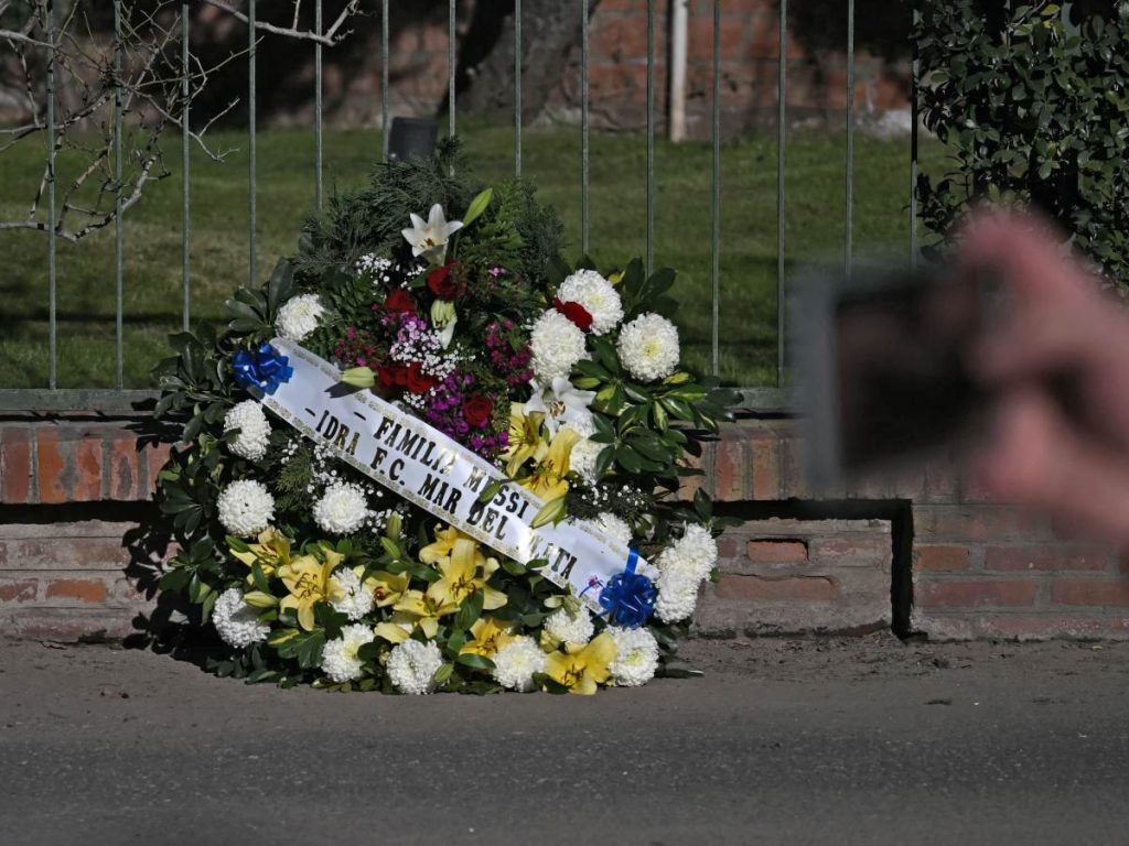 Messi despide a su padre entre mensajes de cariño en Rosario