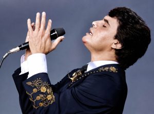 juan-gabriel-aniversario
