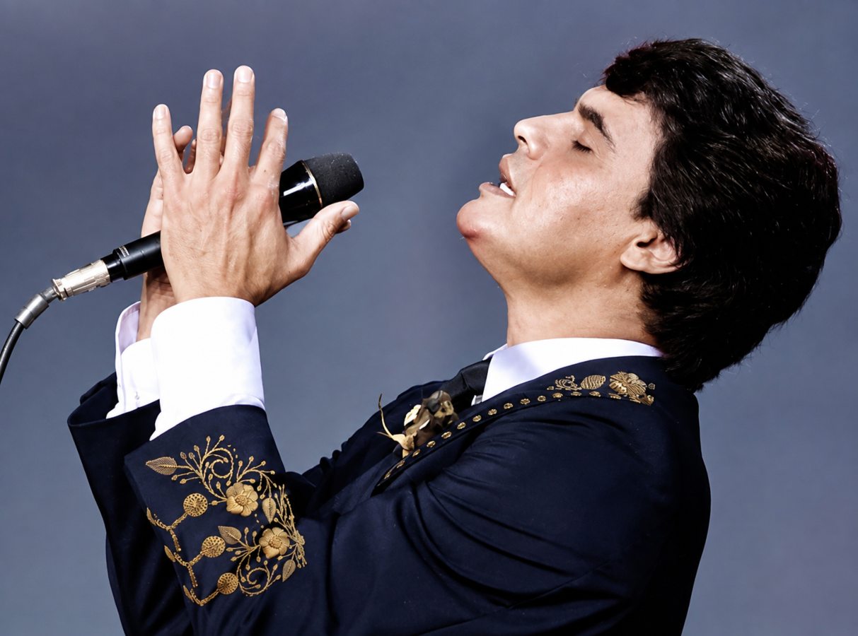 juan-gabriel-aniversario