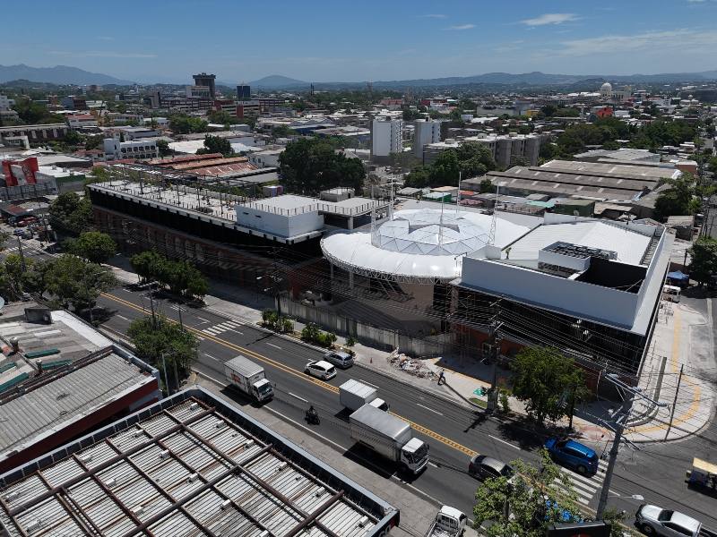 mercado-cuscatlan-dron