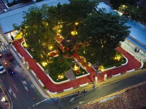 parque-nejapa-bolas-fuego-turismo01