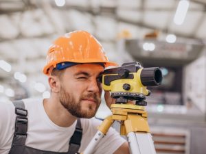 CEL mantiene abiertas dos ofertas laborales para los cargos de topógrafo y auxiliar de topografía, con postulaciones del 25 al 28 de agosto de 2026.