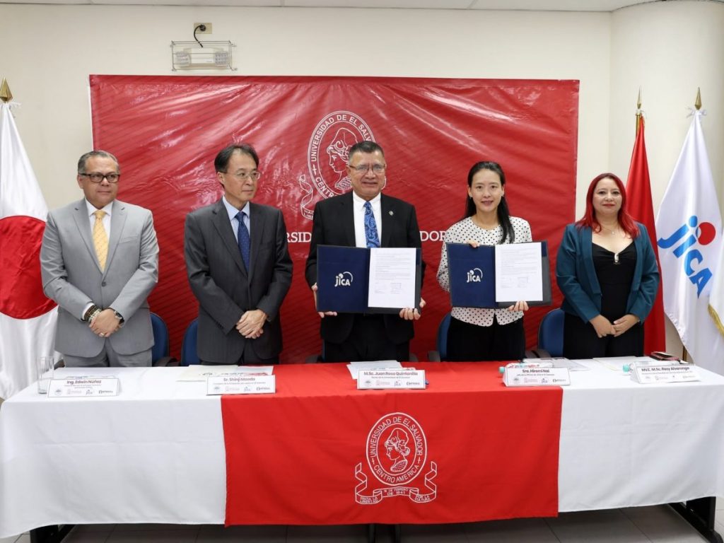 La UES usará sensores submarinos y 52 kilómetros de fibra óptica para fortalecer la investigación sobre sismos y posibles tsunamis.