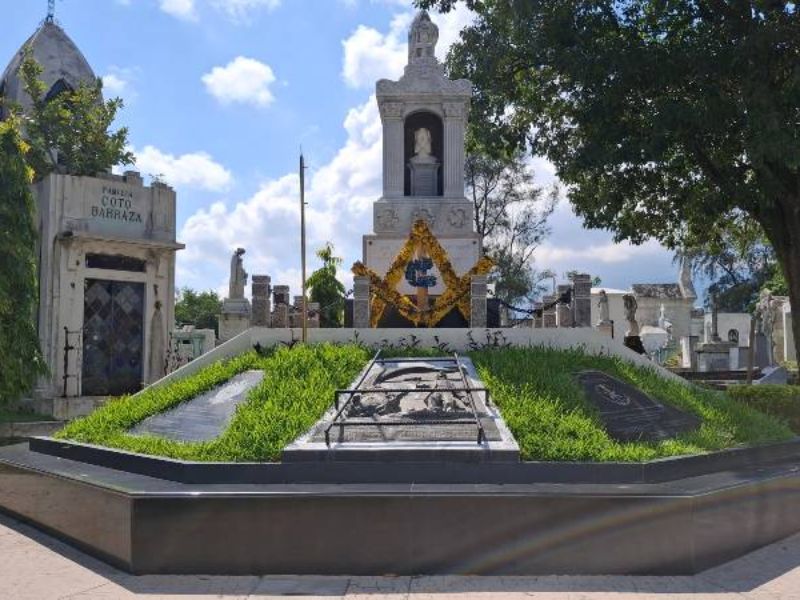 María Josefa Lastiri murió en San Salvador en 1846 y fue sepultada inicialmente en la iglesia de El Calvario.