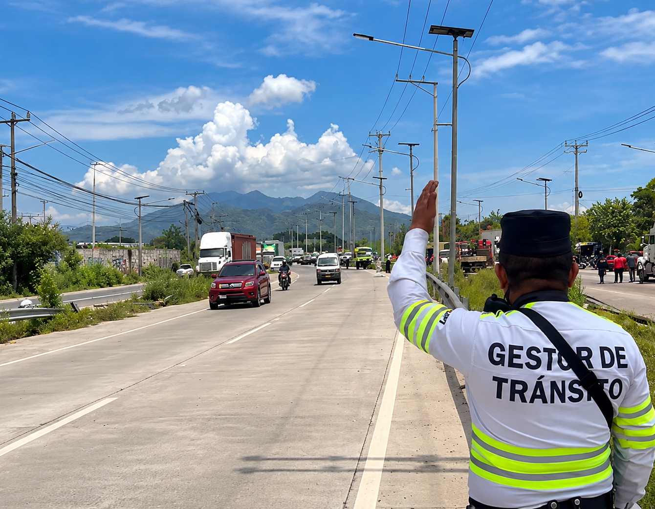 Tramo-paso multinivel Integración, en sentido hacia el redondel El Ángel