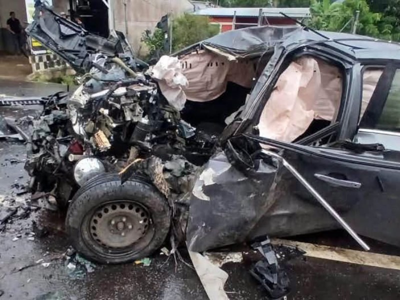 El accidente se registró en el kilómetro 79 de la carretera que conduce de Ahuachapán hacia Santa Ana.
