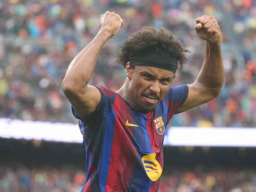 adeyemi fc barcelona feyenoord uefa champions league