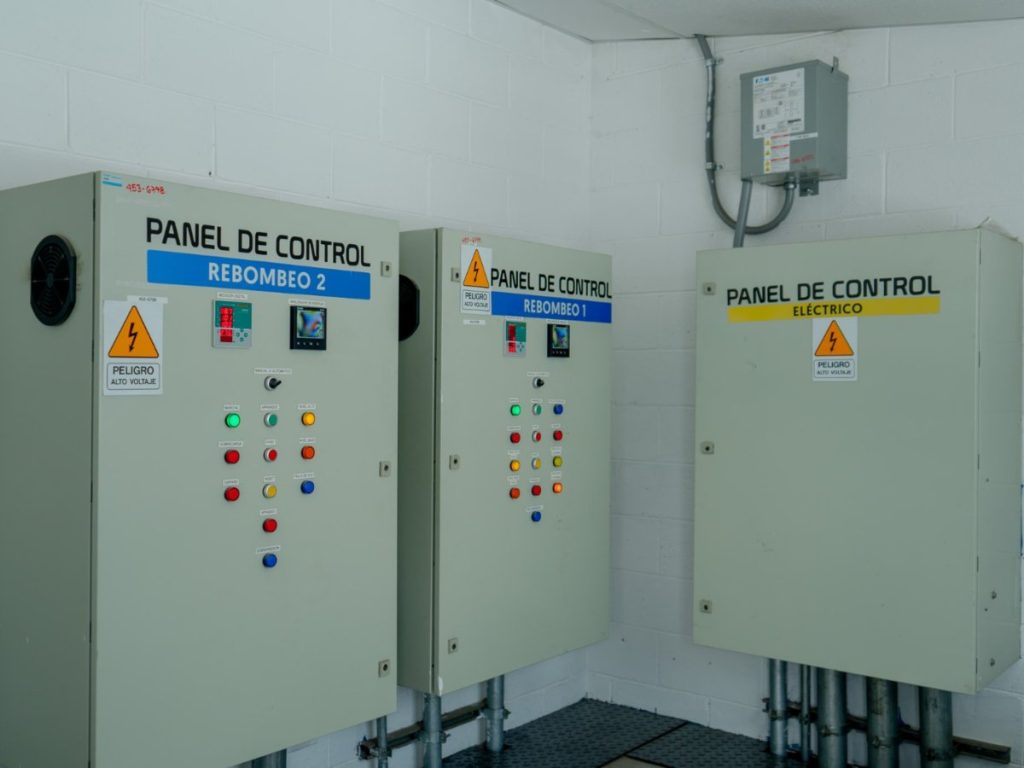 agua-potable-lourdes-colon