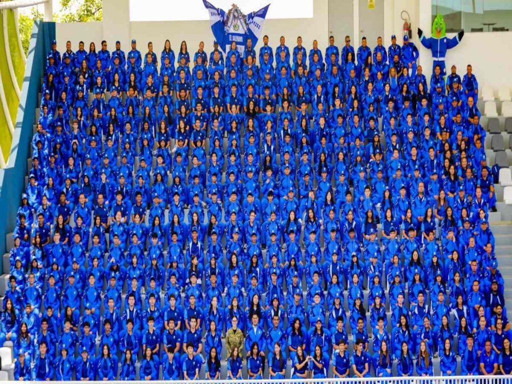 atletas salvadoreños-deporte estudiantil