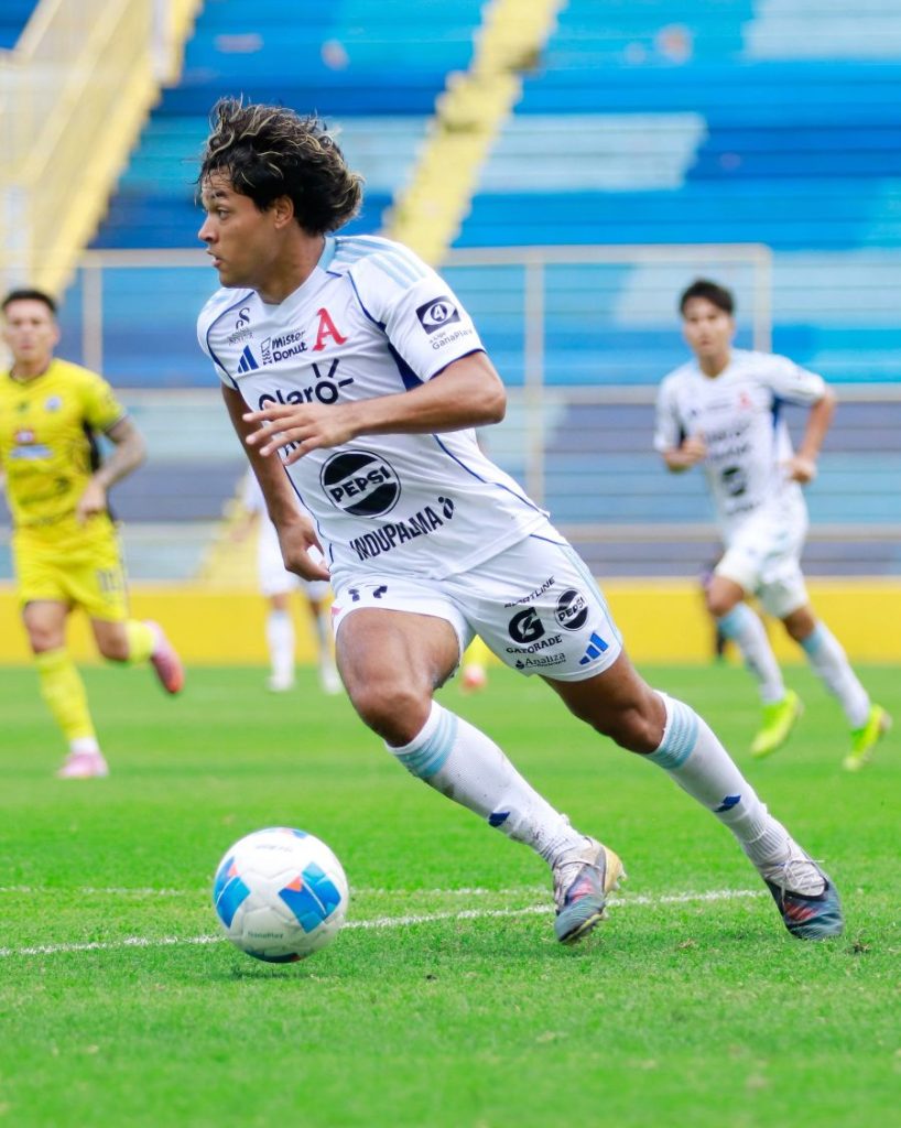 baja pobre nula poca asistencia afluencia aficionados fans fanaticos adeptos alianza futbol club explicacion supuestos robbie ruud 01