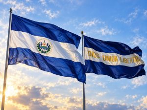 banderas-el-salvador (1)