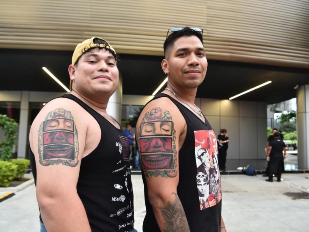 Los fanáticos llegaron al Gimnasio Nacional para cumplir el sueño de ver a la banda mexicana.
