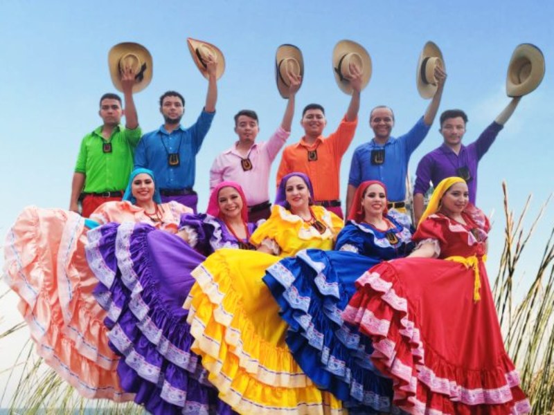 La música salvadoreña acompaña el inicio del mes patrio con canciones vinculadas a la identidad, las tradiciones y la historia del país.