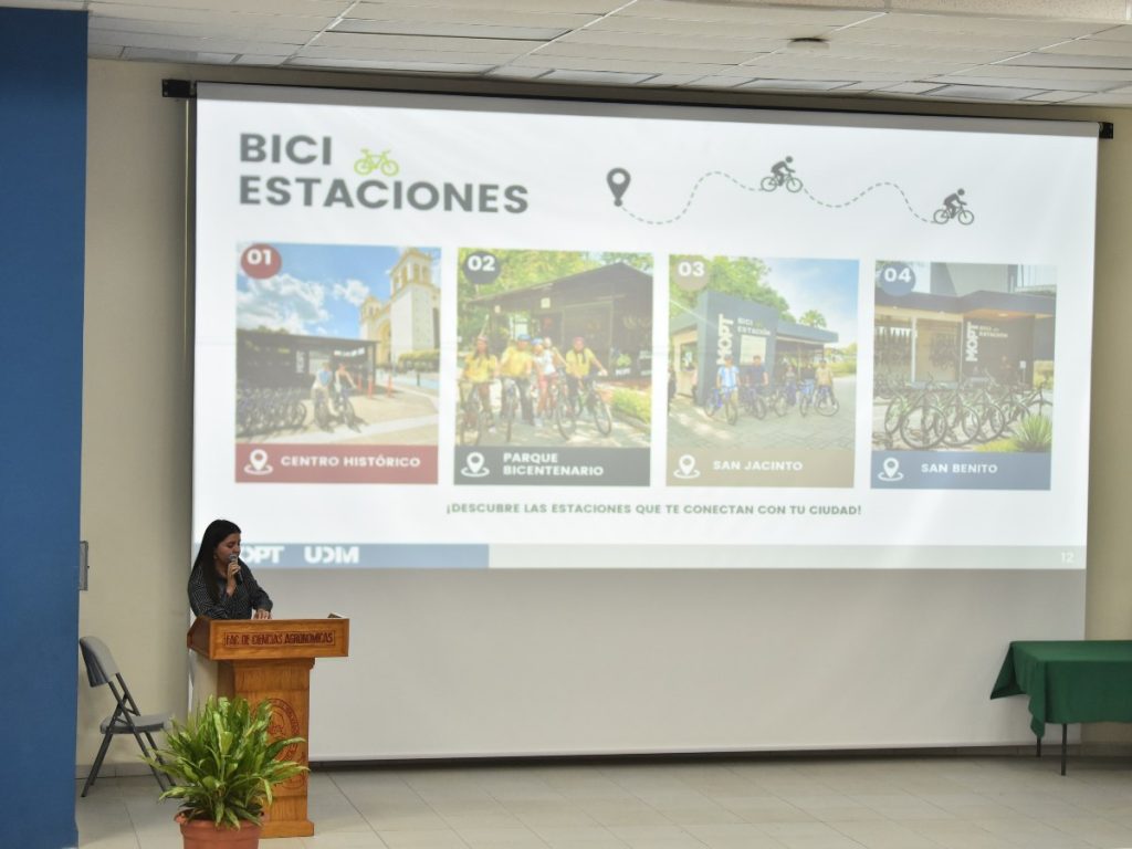 La presentación no detalló las calles que abarcarían los recorridos ni las fechas previstas para su construcción.
