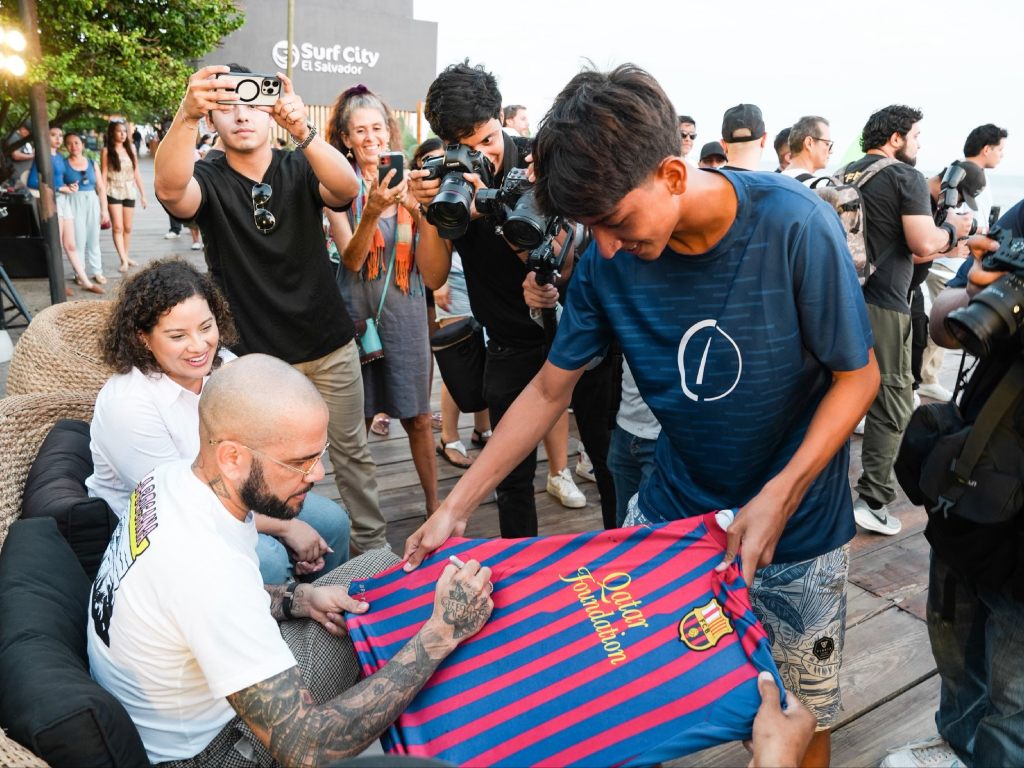 dani-alves-el-tunco