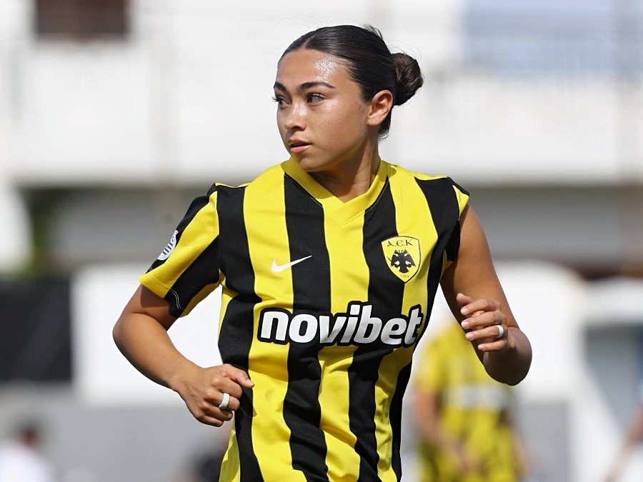 debut makenna dominguez el salvador futbol grecia mujeres 01