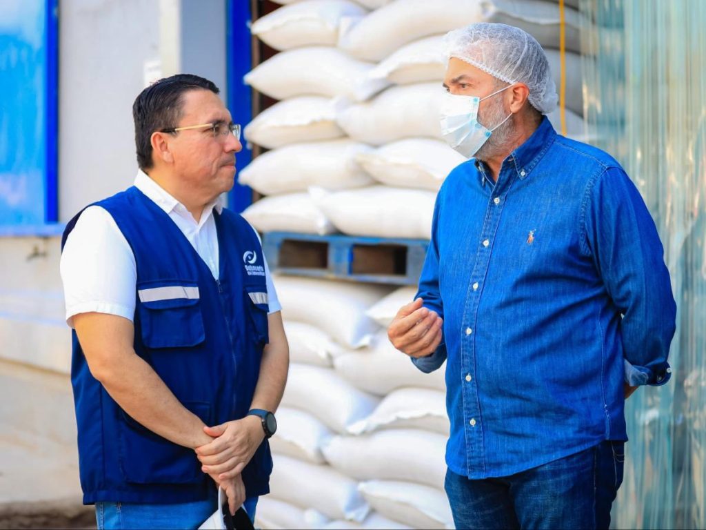 La Defensoría del Consumidor intensificó las verificaciones a distribuidores y comercializadores de granos básicos en San Salvador Centro.