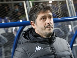 fabien mercadal martinica entrenador dt tecnico coach el salvador concacaf naciones robbie ruud 02