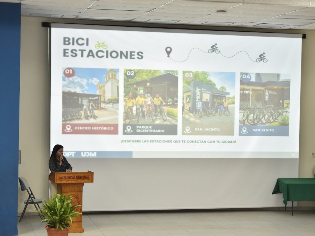 Durante la jornada, el MOPT presentó datos sobre infraestructura ciclista y el funcionamiento de cuatro biciestaciones, que acumulan más de 245,000 préstamos.