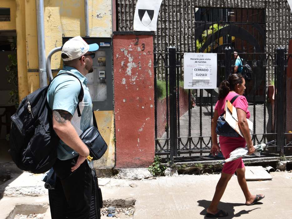 La iglesia El Rosario mantiene suspendido hasta nuevo aviso el ingreso de personas que llegan con fines turísticos.