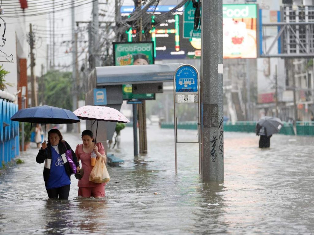 Inundaciones en Tailandia dejan 8 muertos y 1.8 millones afectados