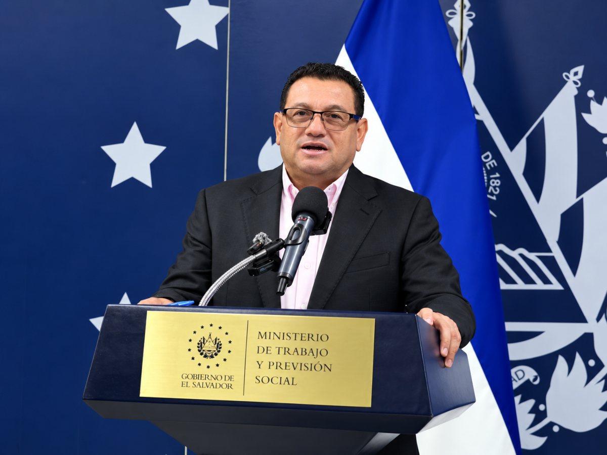 ministro de trabajo-Rolando Castro
