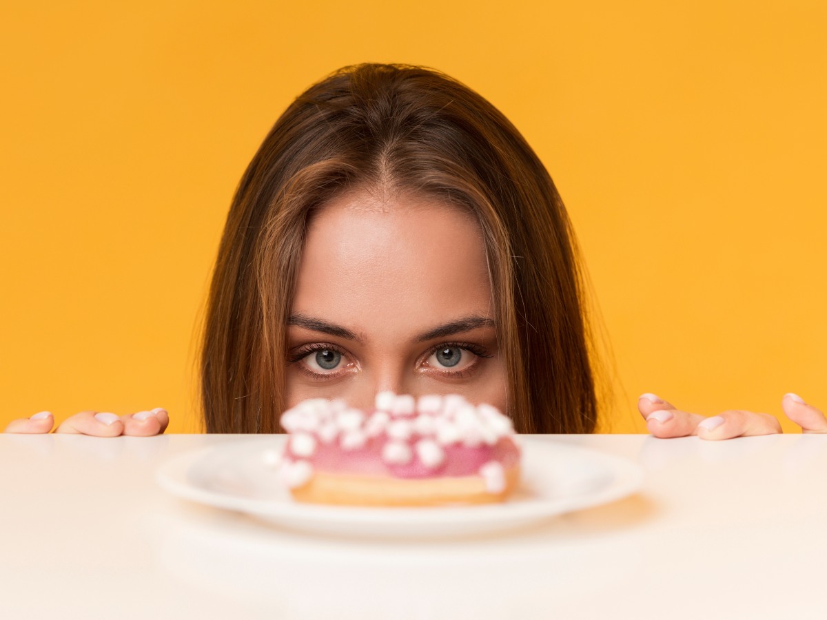 Perder peso y mantenerlo puede ser difícil cuando la alimentación está ligada a ciclos de restricción, ansiedad y culpa.